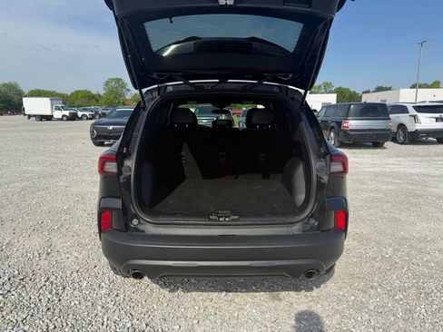 Used 2025 Ford Escape ST-Line AWD/4WD image 13
