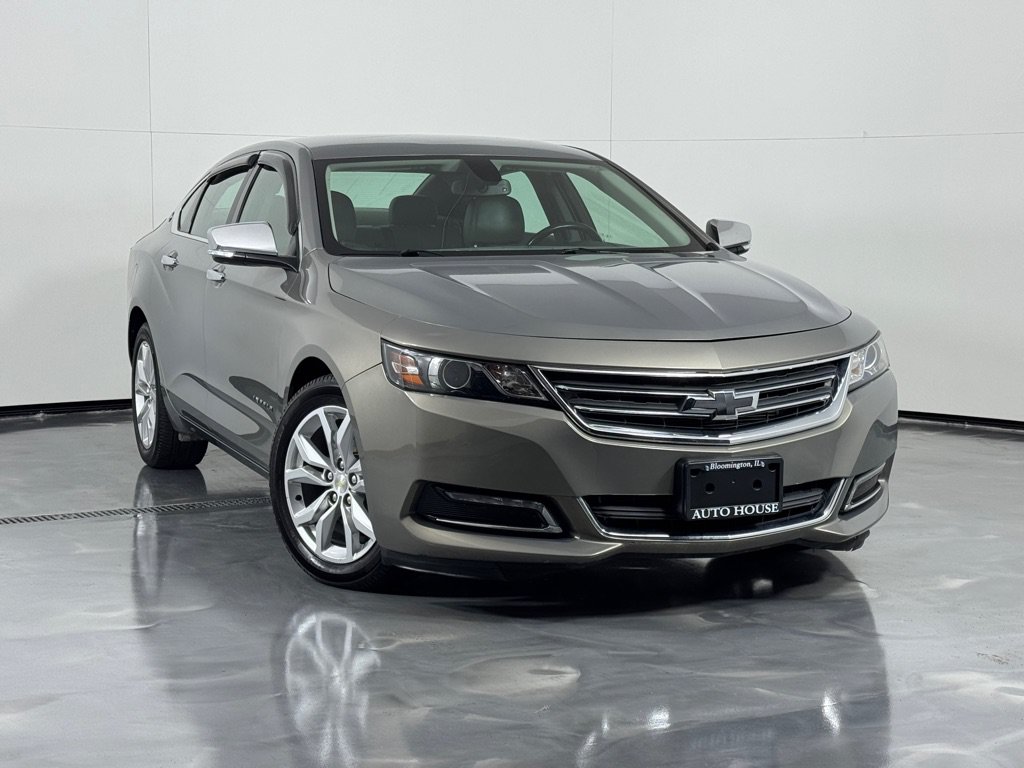 Used 2018 Chevrolet Impala LT w/ LT Convenience Package FWD image 2
