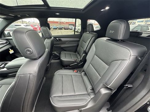 New 2026 Buick Enclave Sport Touring w/ Power Package image 19