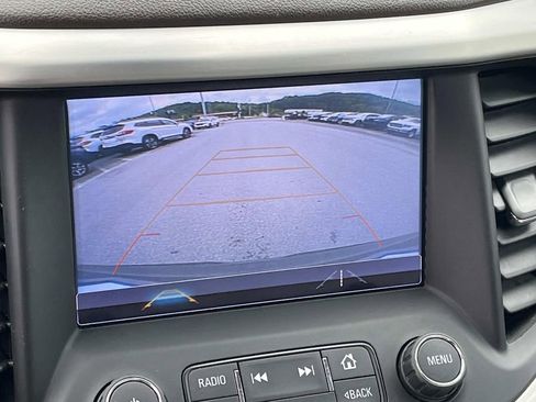 Used 2018 GMC Acadia SLT FWD image 34