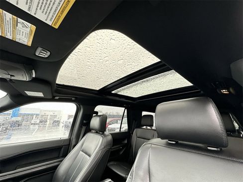 Used 2020 Ford Expedition XLT w/ Equipment Group 202A image 22