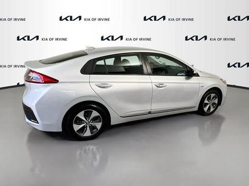 Used 2019 Hyundai Ioniq Electric FWD image 8