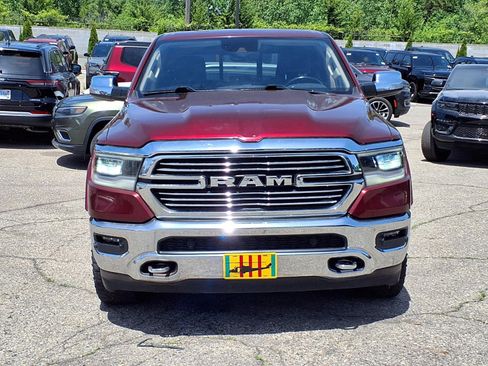 Used 2021 RAM 1500 Laramie AWD/4WD image 2