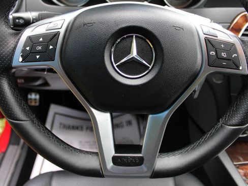 Used 2014 Mercedes-Benz C 300 4MATIC Sedan image 25