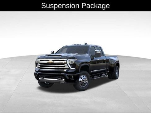 New 2026 Chevrolet Silverado 3500 High Country w/ High Country Premium Package AWD/4WD image 9