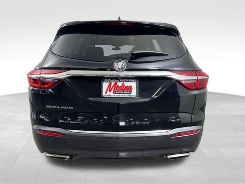 Used 2020 Buick Enclave Essence w/ Sound and Sites Package FWD image 6