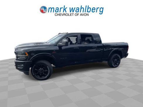 Used 2024 RAM 2500 Limited AWD/4WD image 4