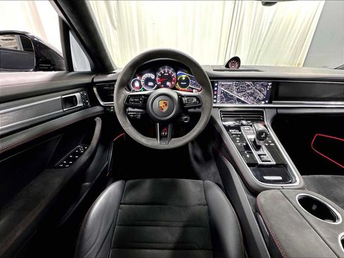 Used 2022 Porsche Panamera GTS AWD/4WD image 15