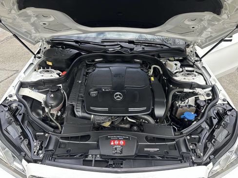 Used 2016 Mercedes-Benz E 350 E 350 4MATIC AWD 4dr Wagon image 24