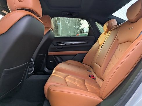 Used 2017 Cadillac CT6 Luxury image 12