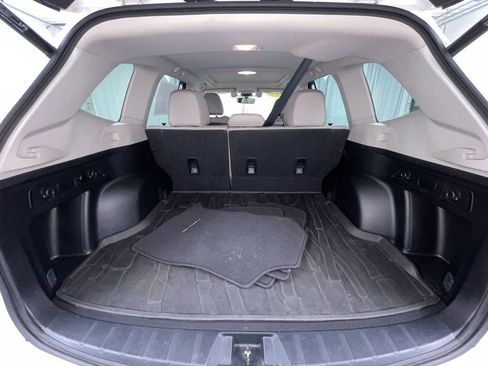 Used 2021 Subaru Forester Limited image 16