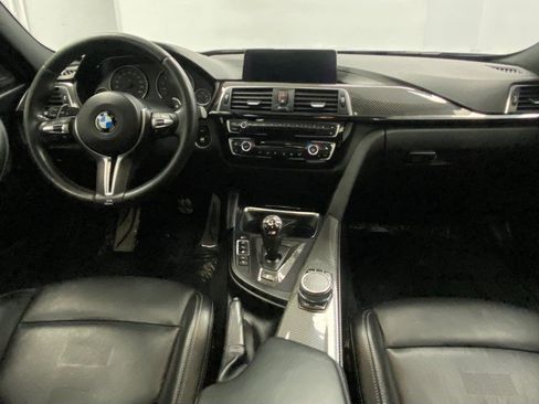 Used 2018 BMW M3 w/ Executive Package RWD image 27