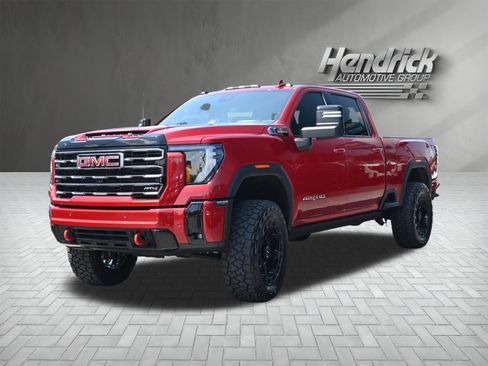 Used 2025 GMC Sierra 2500 AT4 w/ AT4 Premium Plus Package image 8