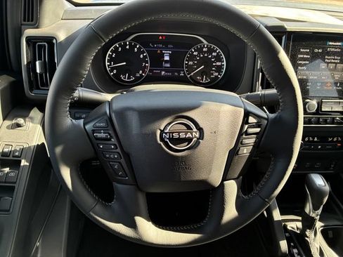 New 2026 Nissan Frontier SV w/ SV Convenience Package AWD/4WD image 18
