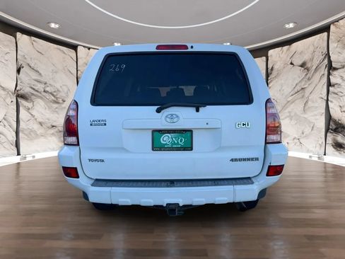 Used 2005 Toyota 4Runner SR5 RWD image 7