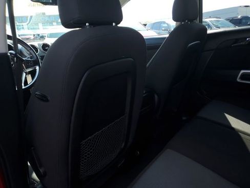 Used 2015 Chevrolet Captiva Sport LS FWD image 24