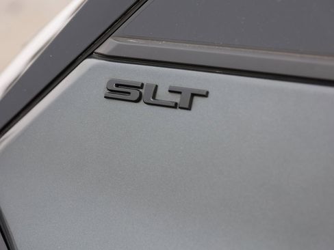 Used 2019 GMC Terrain SLT w/ Preferred Package image 9