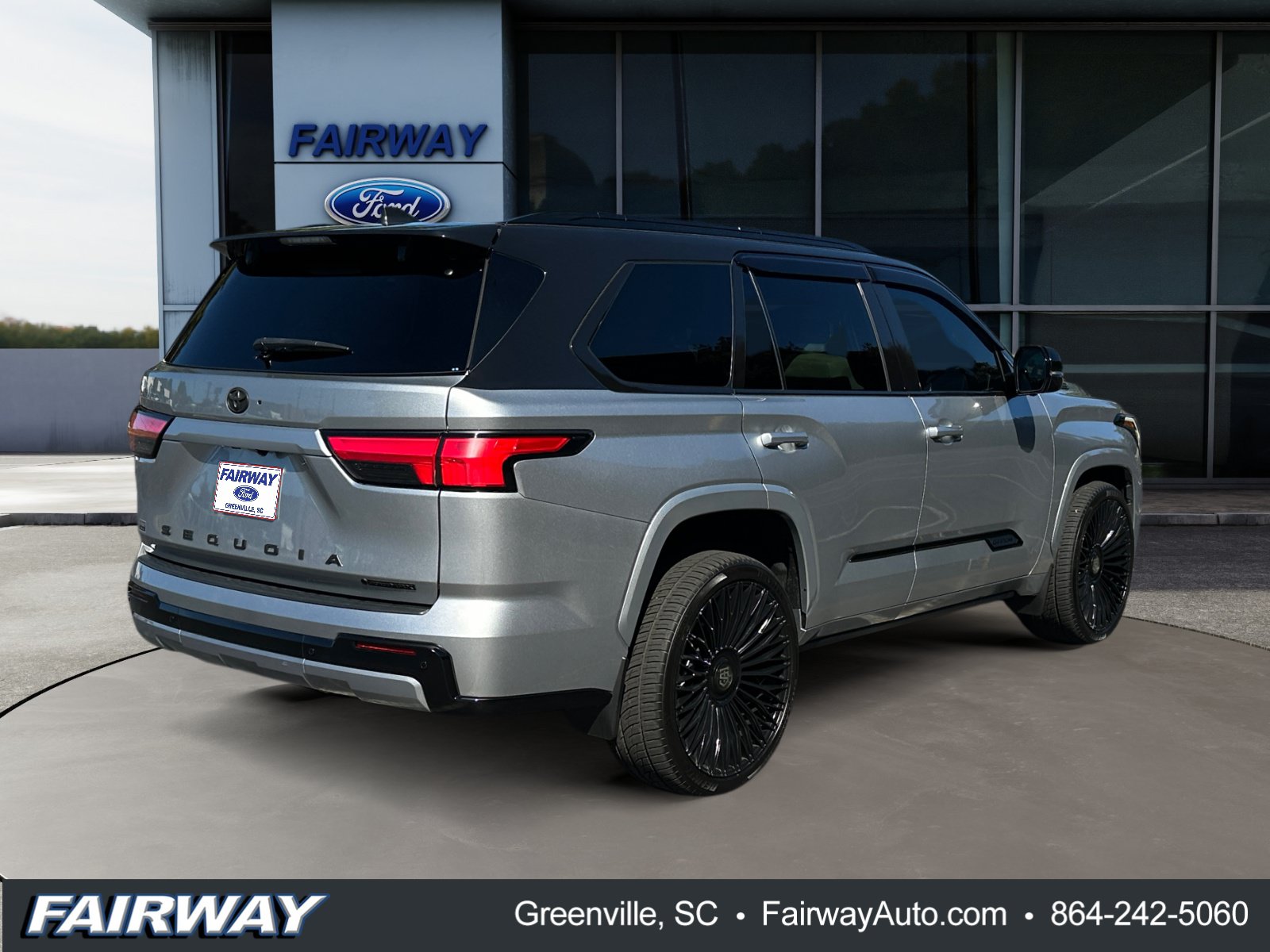 Used 2025 Toyota Sequoia Capstone AWD/4WD image 7
