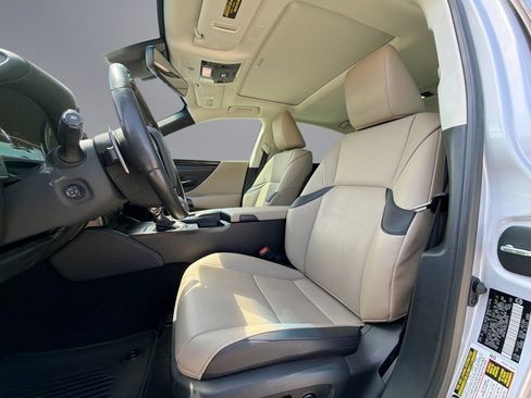 Used 2020 Lexus ES 350 w/ Premium Package FWD image 30