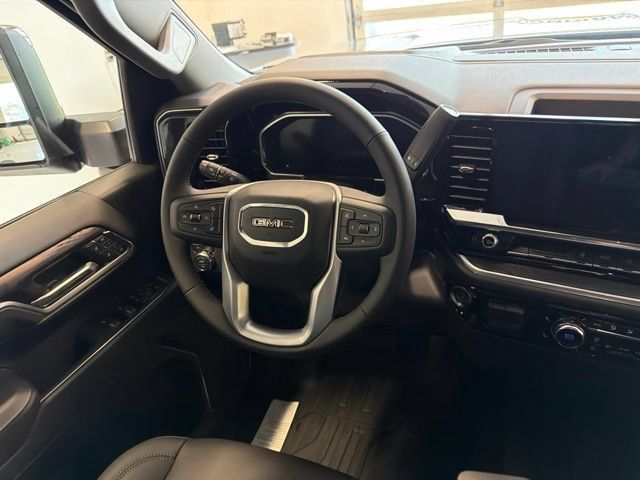 New 2026 GMC Sierra 3500 SLT AWD/4WD image 37