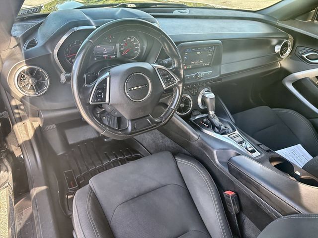 Used 2019 Chevrolet Camaro LT RWD image 10