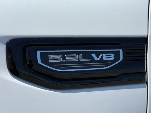 Used 2026 GMC Sierra 1500 Elevation AWD/4WD image 2