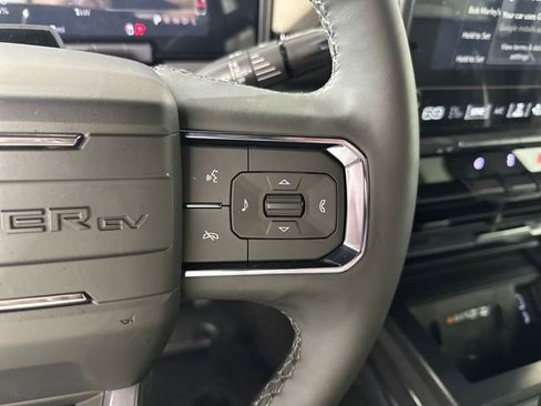 New 2026 GMC Hummer EV SUV image 44