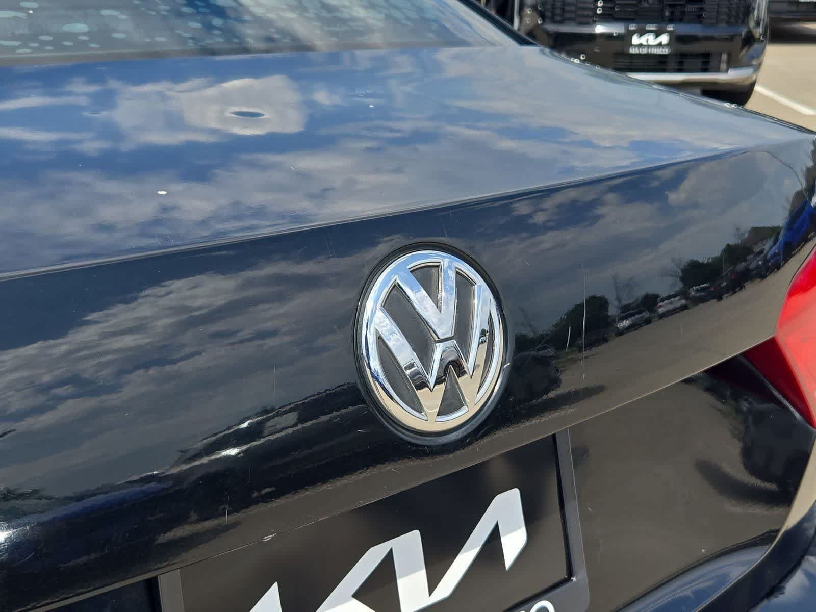 Used 2015 Volkswagen Passat 1.8T FWD image 16