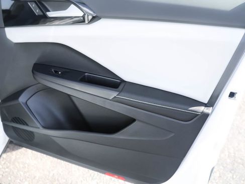 Used 2025 Volkswagen Taos S image 36