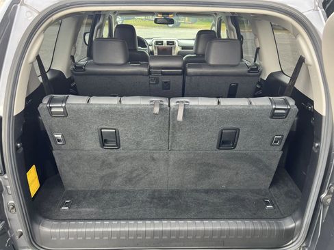 Used 2015 Lexus GX 460 image 22