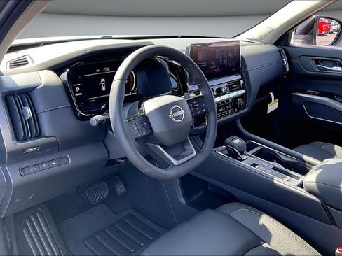 New 2026 Nissan Pathfinder SL FWD image 7