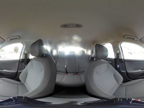 Used 2025 Kia K4 FWD image 40