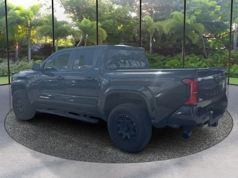 Used 2024 Toyota Tacoma SR5 RWD image 7