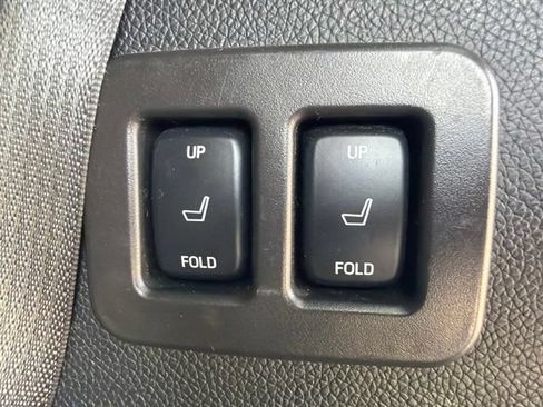 Used 2011 Lincoln Navigator 4WD w/ 101A Rapid Spec Order Code image 11