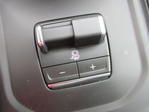 New 2026 GMC Sierra 1500 Denali AWD/4WD image 21