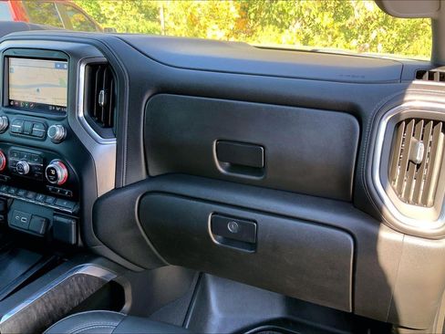 Used 2023 GMC Sierra 3500 Denali w/ Denali Ultimate Package image 14