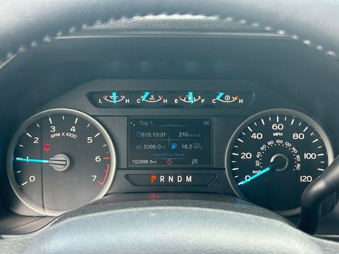 Used 2019 Ford F150 XLT w/ Equipment Group 301A Mid AWD/4WD image 22