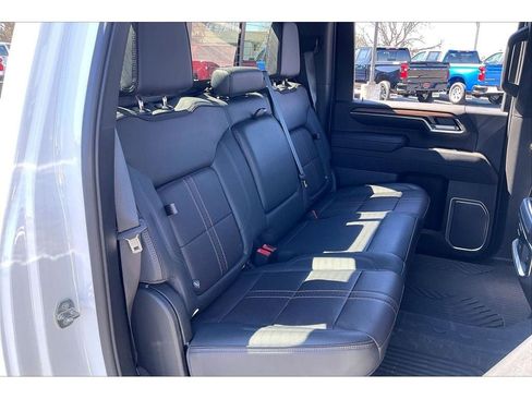Used 2024 Chevrolet Silverado 3500 High Country w/ High Country Premium Package AWD/4WD image 29