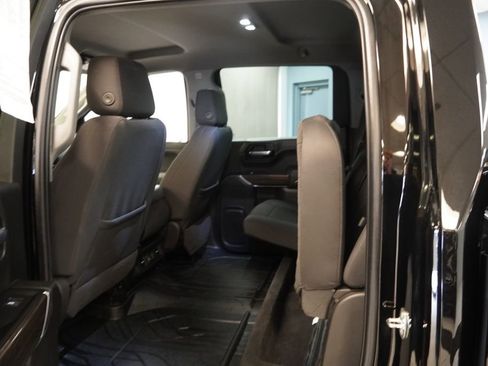 Certified 2022 Chevrolet Silverado 1500 RST w/ Redline Edition image 18