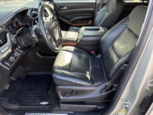 Used 2016 Chevrolet Suburban LTZ image 10