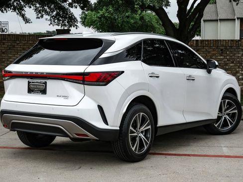 Used 2024 Lexus RX 350 Premium w/ Convenience Package image 16