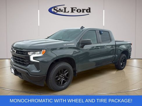 Used 2025 Chevrolet Silverado 1500 LT AWD/4WD image 1