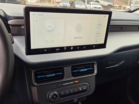 New 2026 Ford Maverick XLT image 18