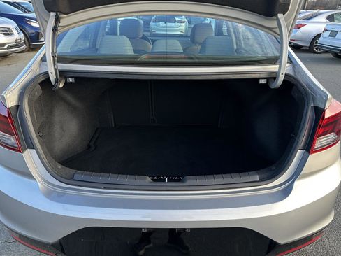 Used 2020 Hyundai Elantra SEL image 10