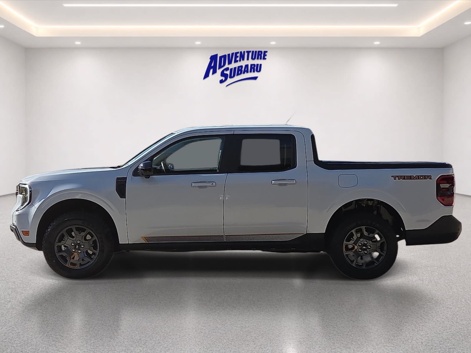 Used 2025 Ford Maverick Tremor AWD/4WD image 4