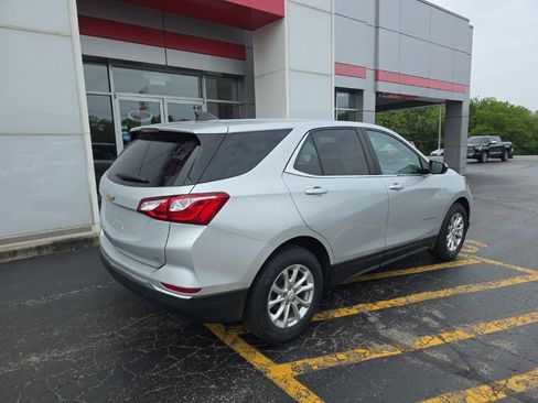 Used 2021 Chevrolet Equinox LT FWD image 3