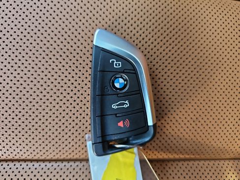 Used 2023 BMW X4 xDrive30i w/ M Sport Package image 37