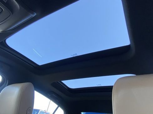 Used 2025 Cadillac CT5 Premium Luxury image 23