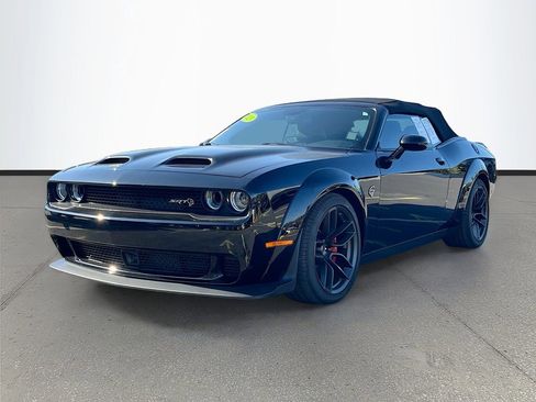 Used 2023 Dodge Challenger SRT Hellcat RWD image 3