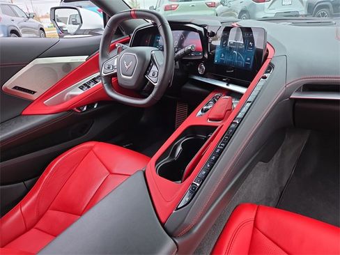 Used 2024 Chevrolet Corvette Stingray Preferred Conv w/ 2LT image 14